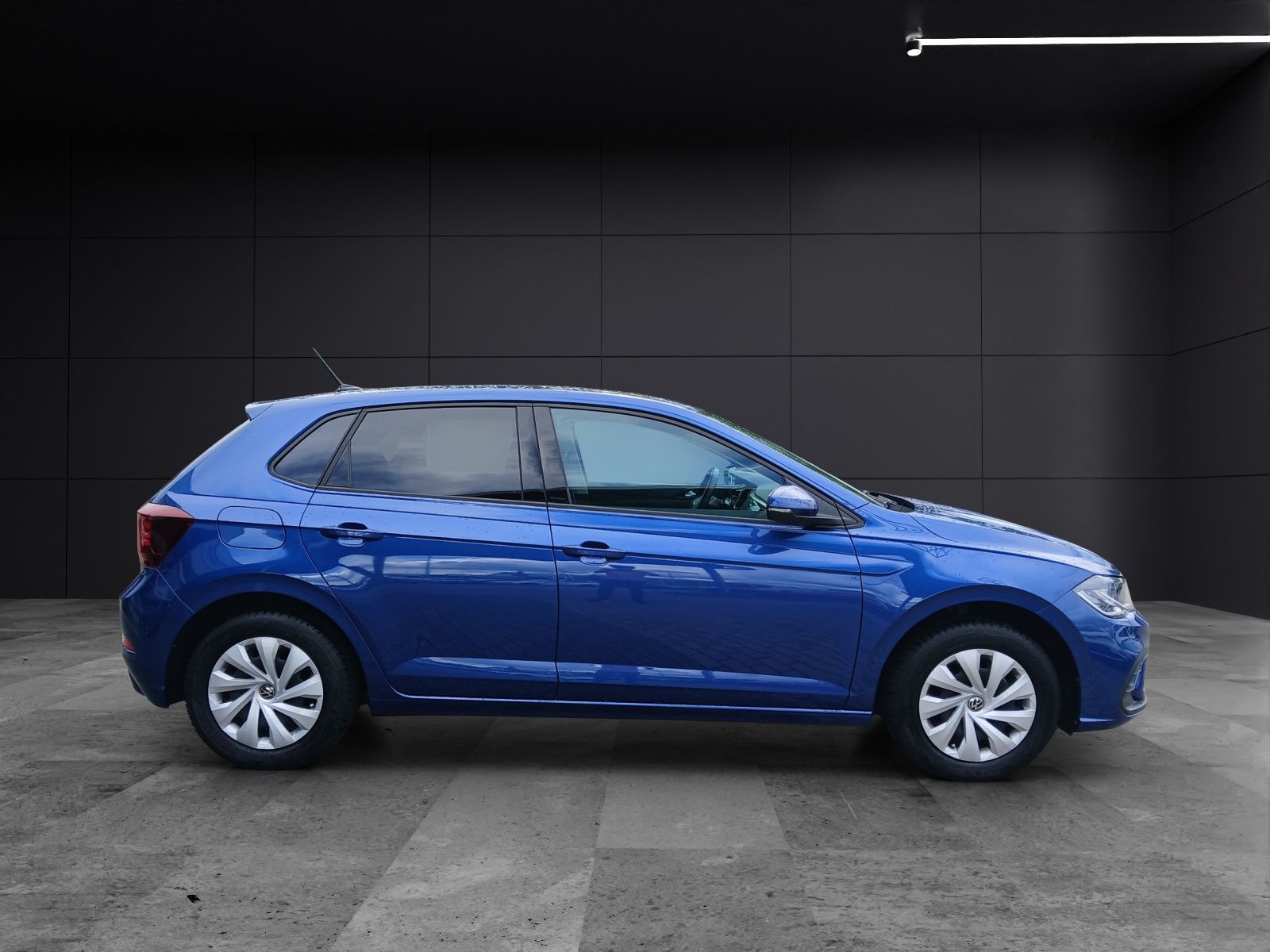 Fahrzeugabbildung Volkswagen Polo 1.0 Life LED Navi AID RKF GRA SH