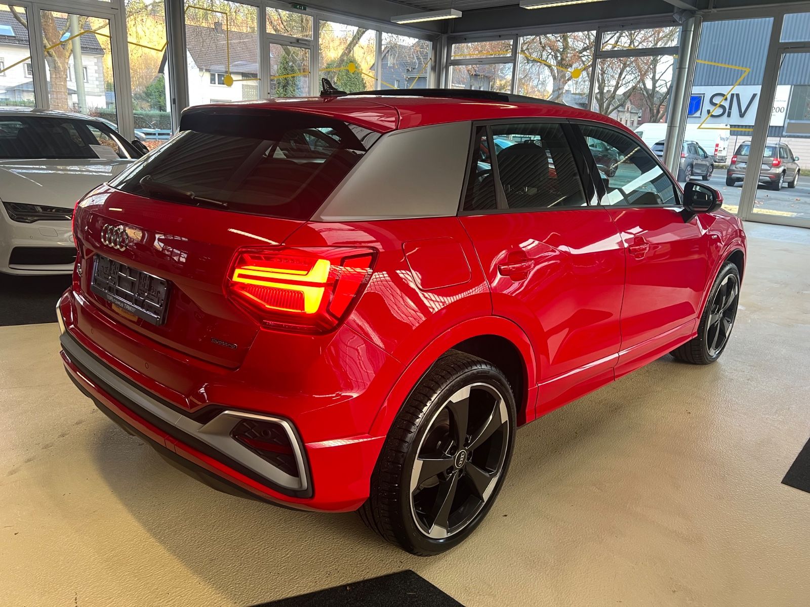 Fahrzeugabbildung Audi Q2 35 TDI quattro S line *PANORAMADACH*