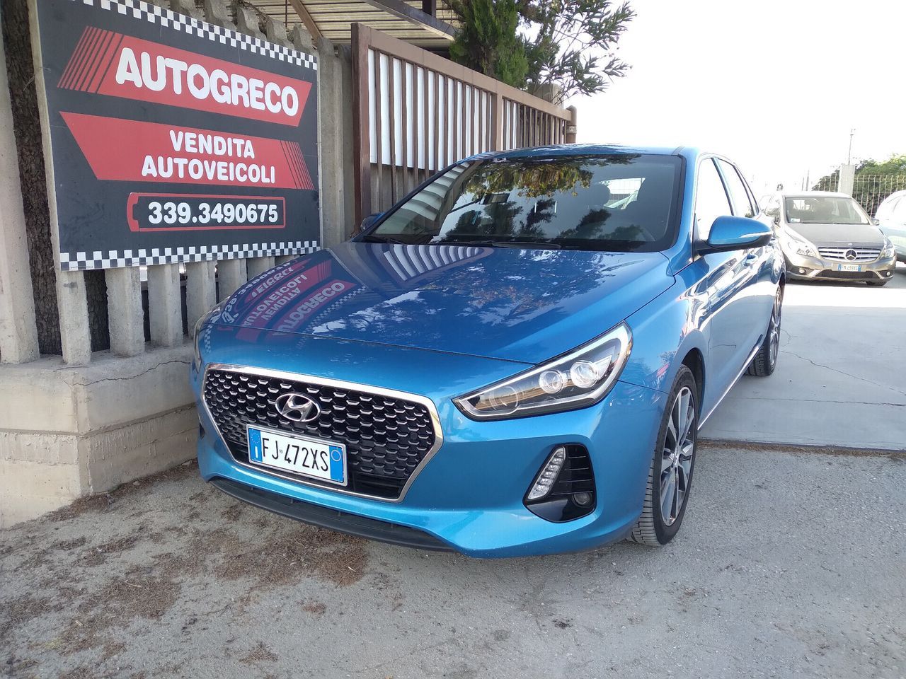 HYUNDAI i30