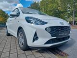 Hyundai i10 Klima Tempomat Spurhalteassistent Bluetooth - Hyundai i10 Gebrauchtwagen in Düsseldorf