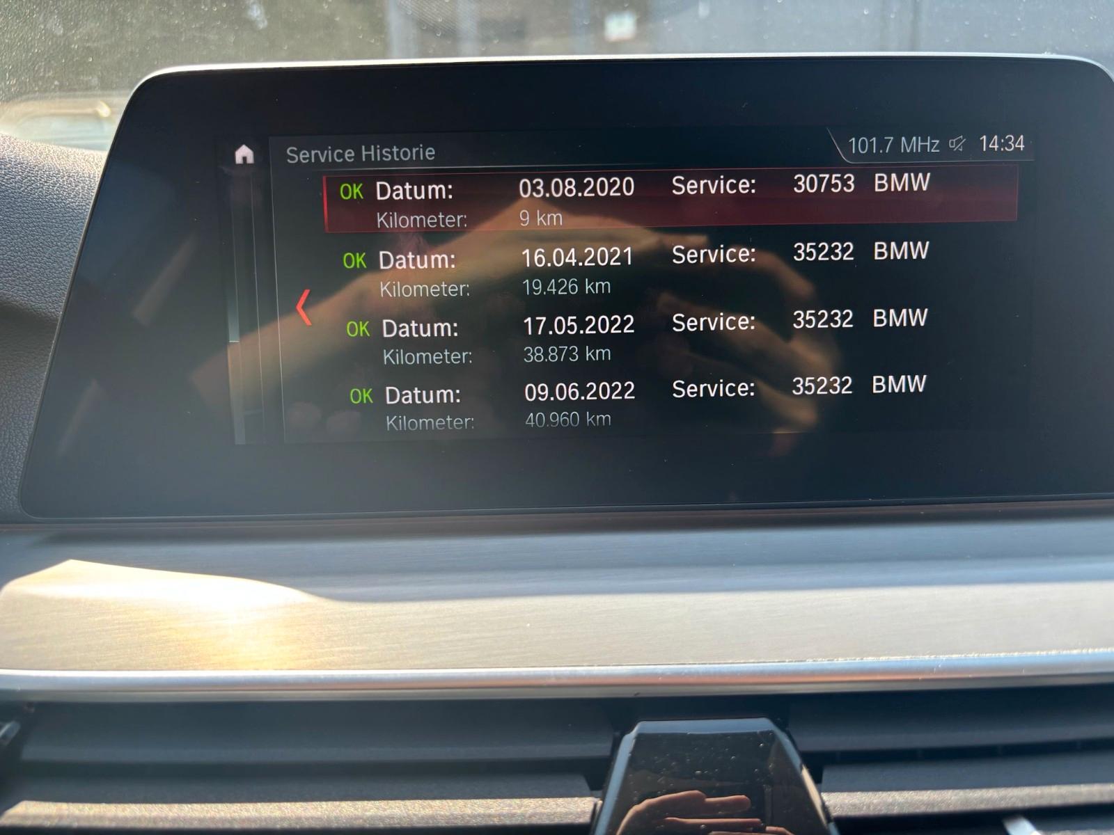BMW 520 d T Luxury Steptronic LED*NAV*SHZ*CAM*AHK, миниатюра 21