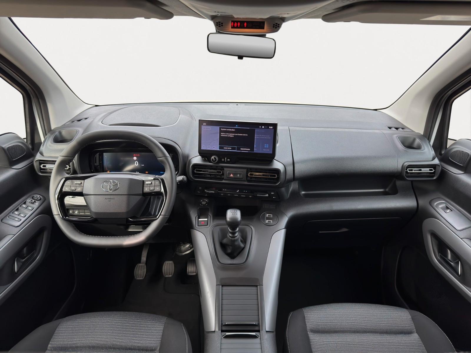 Toyota Proace City Verso L1 Teamplayer Comfort-P. -Navi