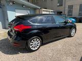 Ford Focus 1,5 TDCi 88kW PowerShift*Navi*Euro6 - Ford Focus: 1.8