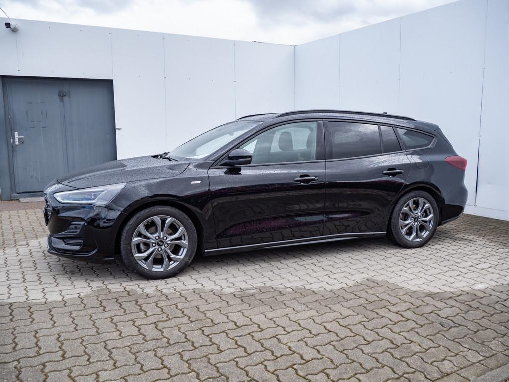 Ford Focus ST Line X Turnier