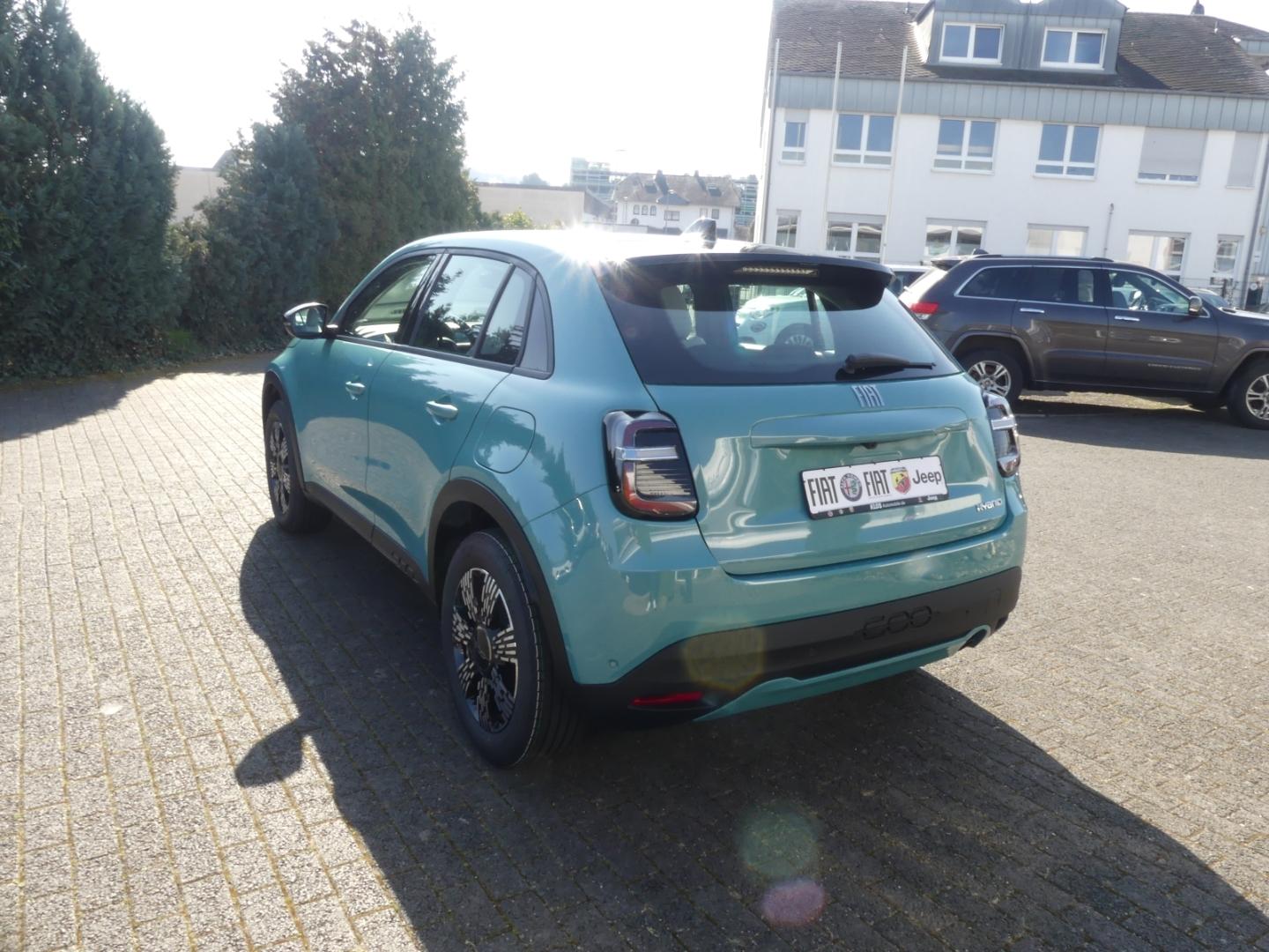 Fiat 600 HYBRID ICON 1.2 110 PS DCT6 KOMFORT NAVI KAM, миниатюра 5