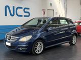 Mercedes-Benz MERCEDES-BENZ B 150 NEOPATENTATI - blaue Mercedes-Benz B 150