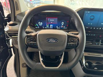 Ford Tourneo Custom 320 L1 Titanium FWD