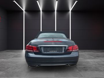 Mercedes E 220 - 5