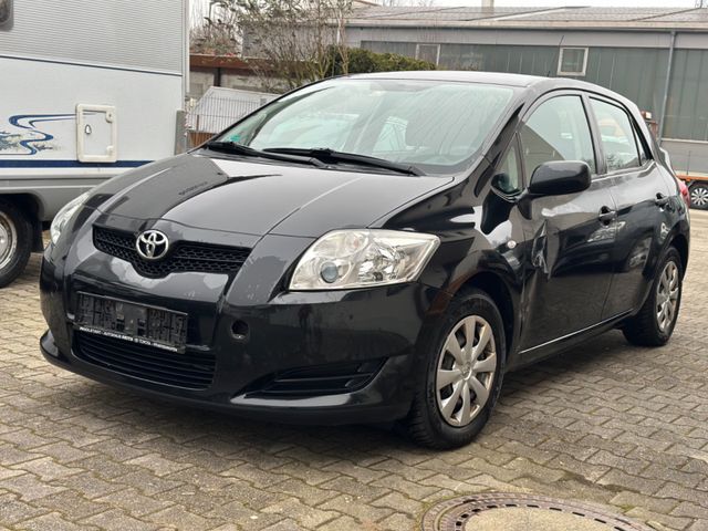 Toyota Auris Basis