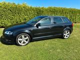 Audi A3 Sportback 1.4 TFSI S-line Sportpaket plus - Audi A3 aus 2010: Line