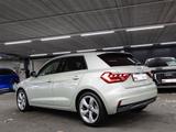 Audi A1 Sportback advanced 30 TFSI S Tronic - Audi A1 mit Benzin-Antrieb: mit Navigationssystem, mit Klimaautomatik