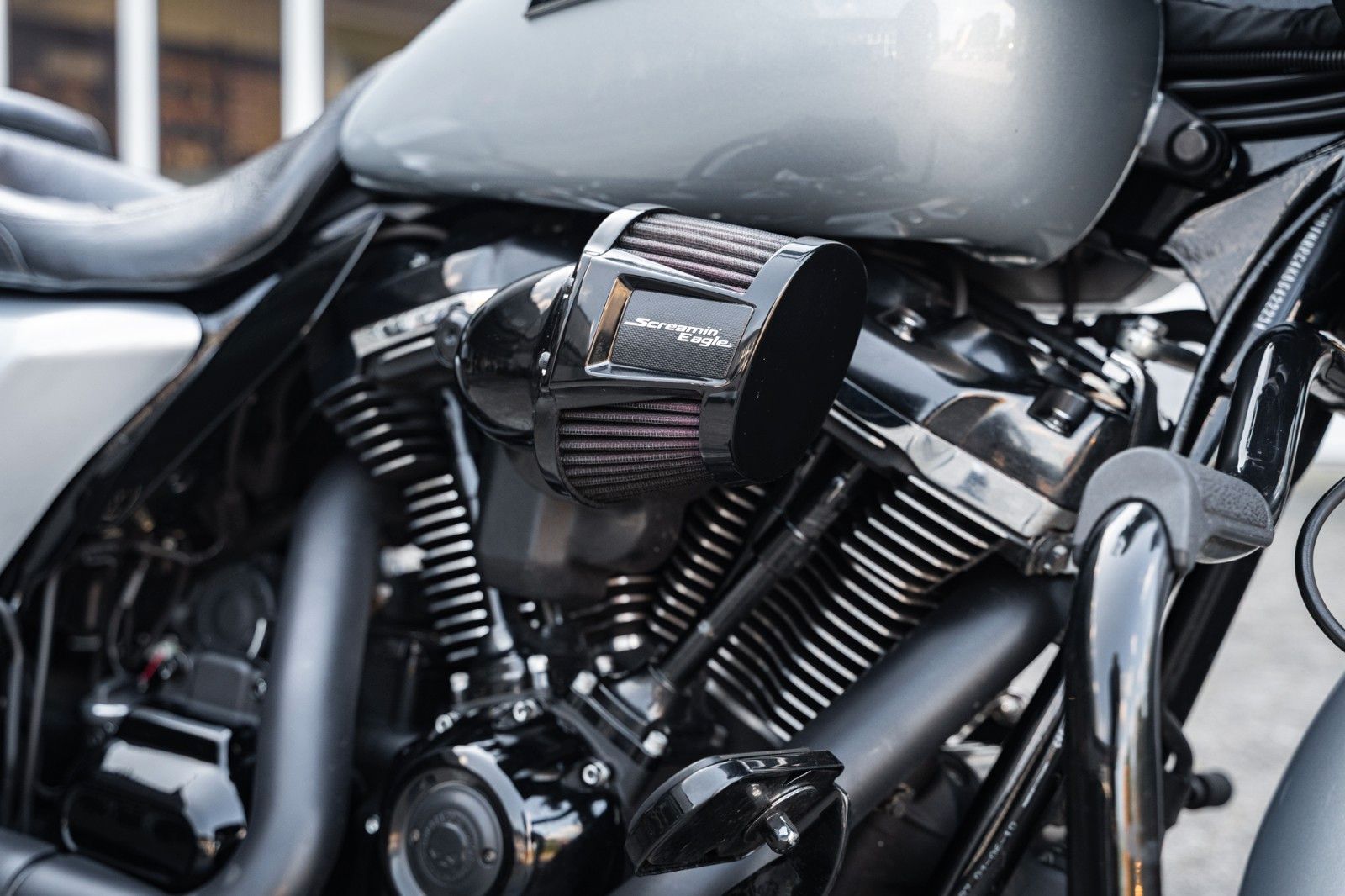 Fahrzeugabbildung Harley-Davidson FLHXS Street Glide 114 cui - Jekill & Hyde -