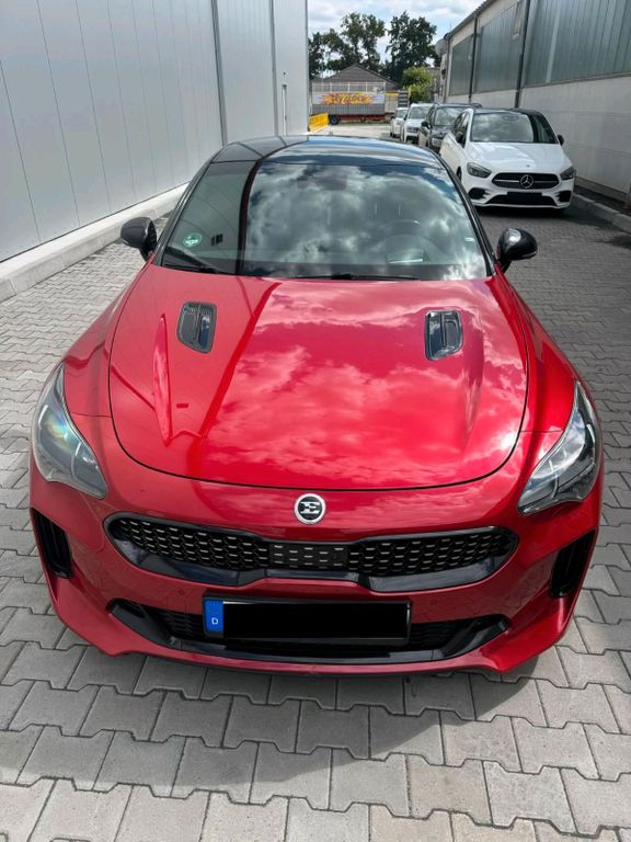 Image of Kia Stinger