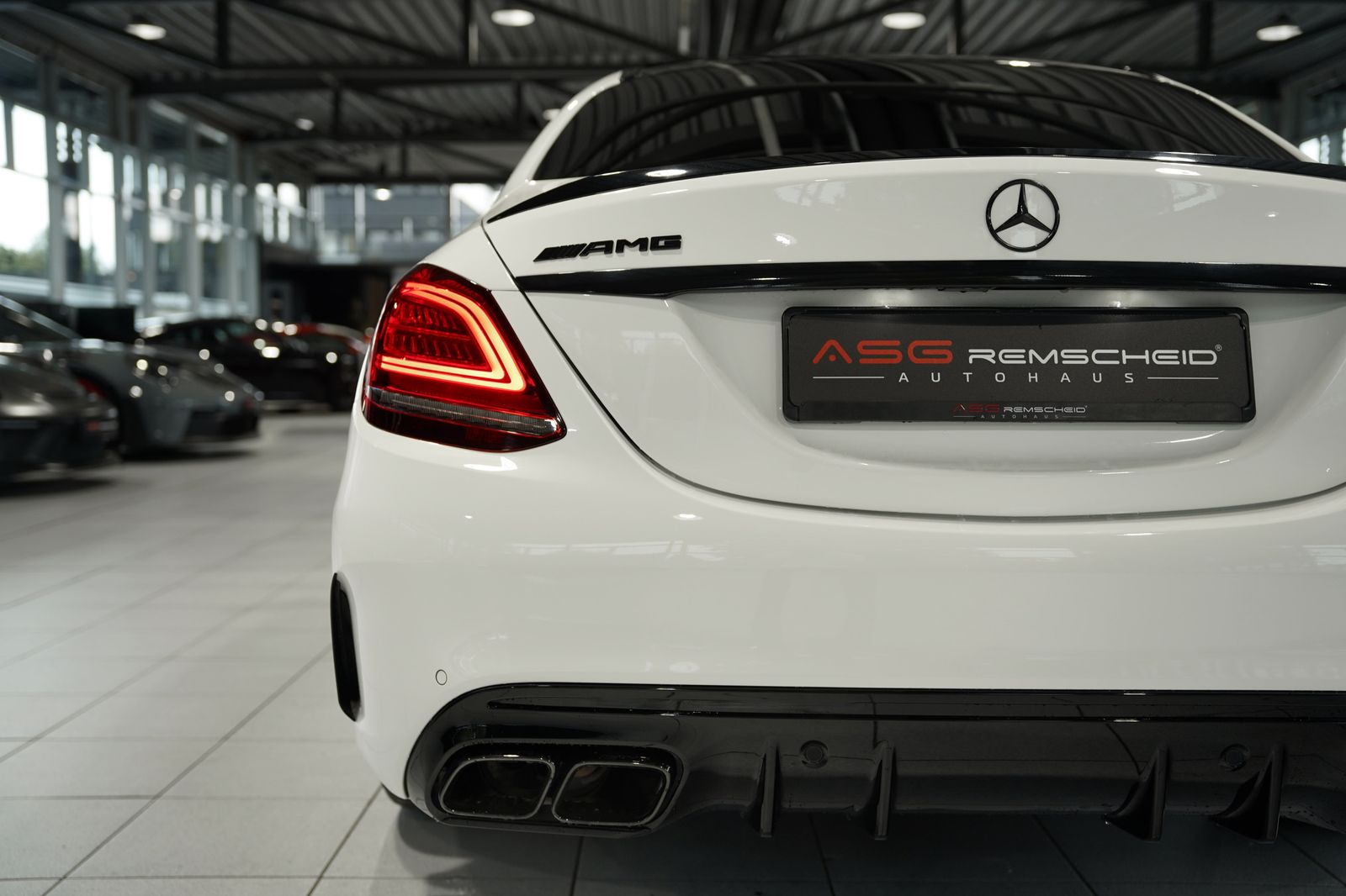 Mercedes Benz C 63 Amg