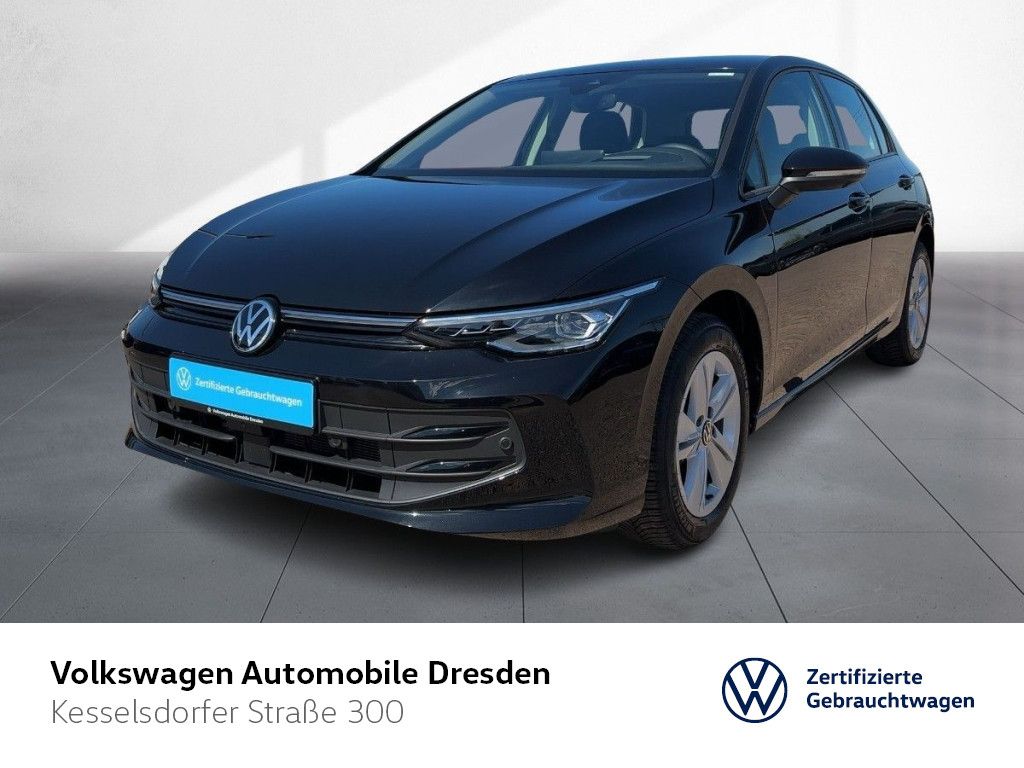 Volkswagen Golf VIII 2.0 TDI Life ACC Kamera LED Navi