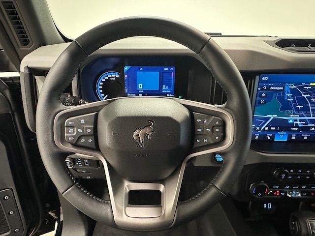 Fahrzeugabbildung Ford Bronco Badlands e-4WD Hardtop Navi Digitales Coc