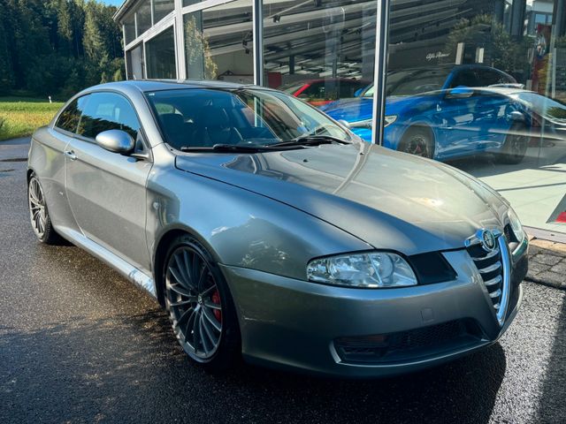 ALFA ROMEO GT 3.2 V6 24V Distinctive disegno BERTONE
