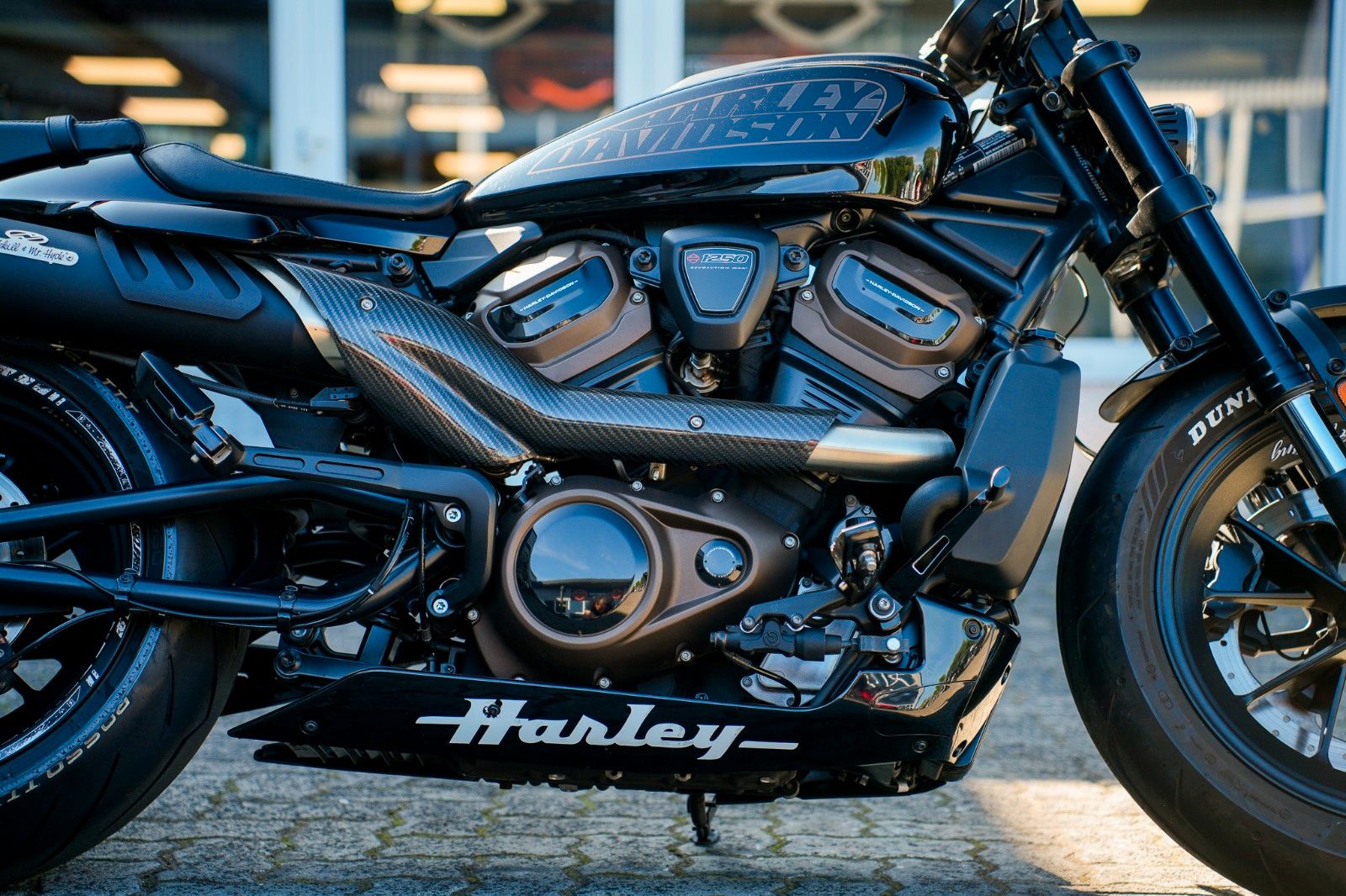 Fahrzeugabbildung Harley-Davidson Sportster S RH1250S - Jekill & Hyde-Thunderbike