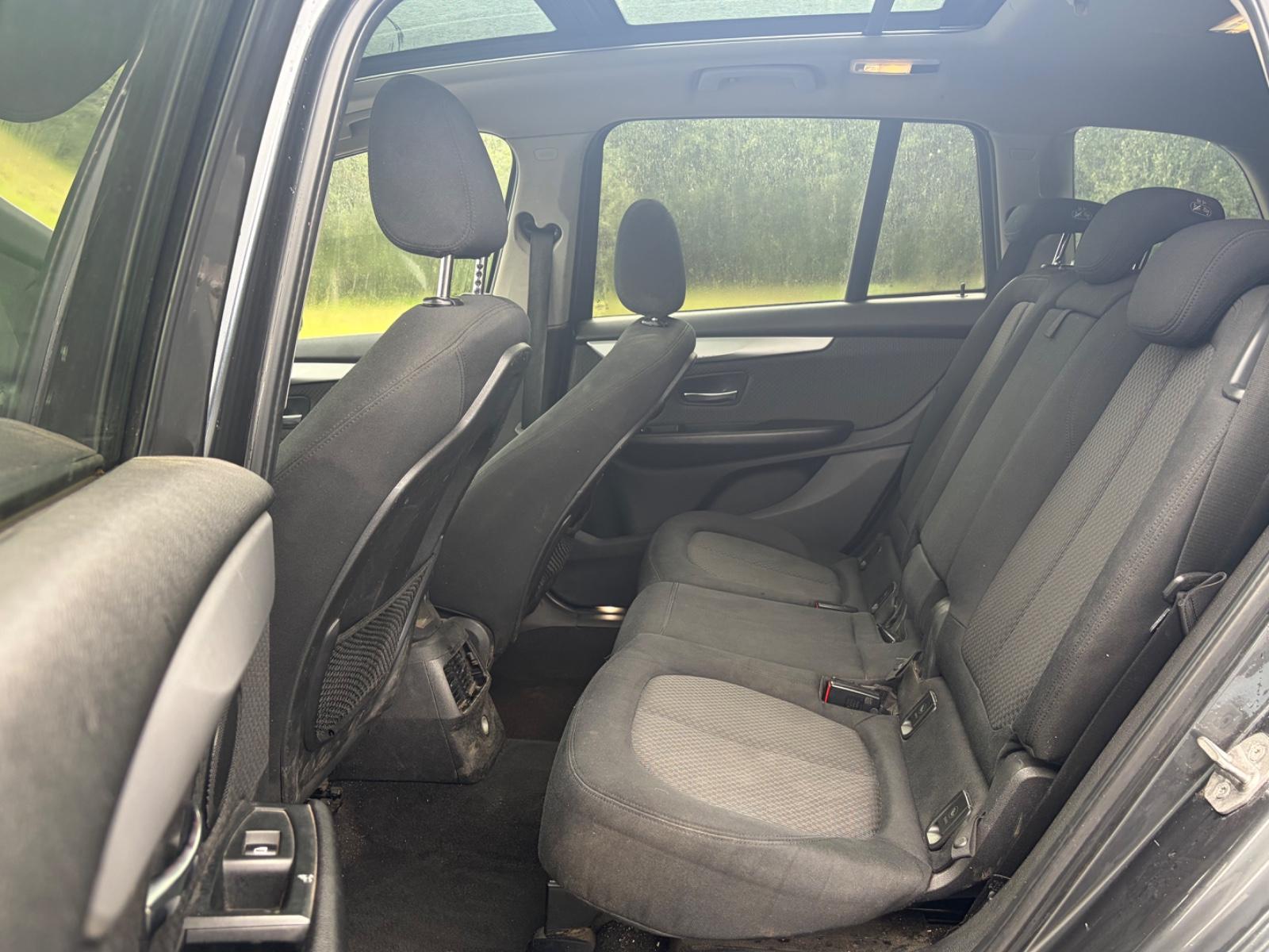 BMW 220 2015 — photo 18