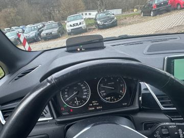 BMW 218 - 5