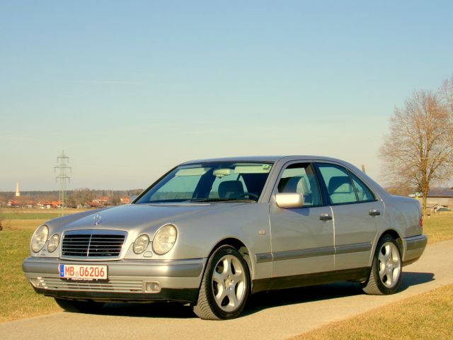 Mercedes-Benz E 300 D  W210 Handschalter, Service NEU!!!