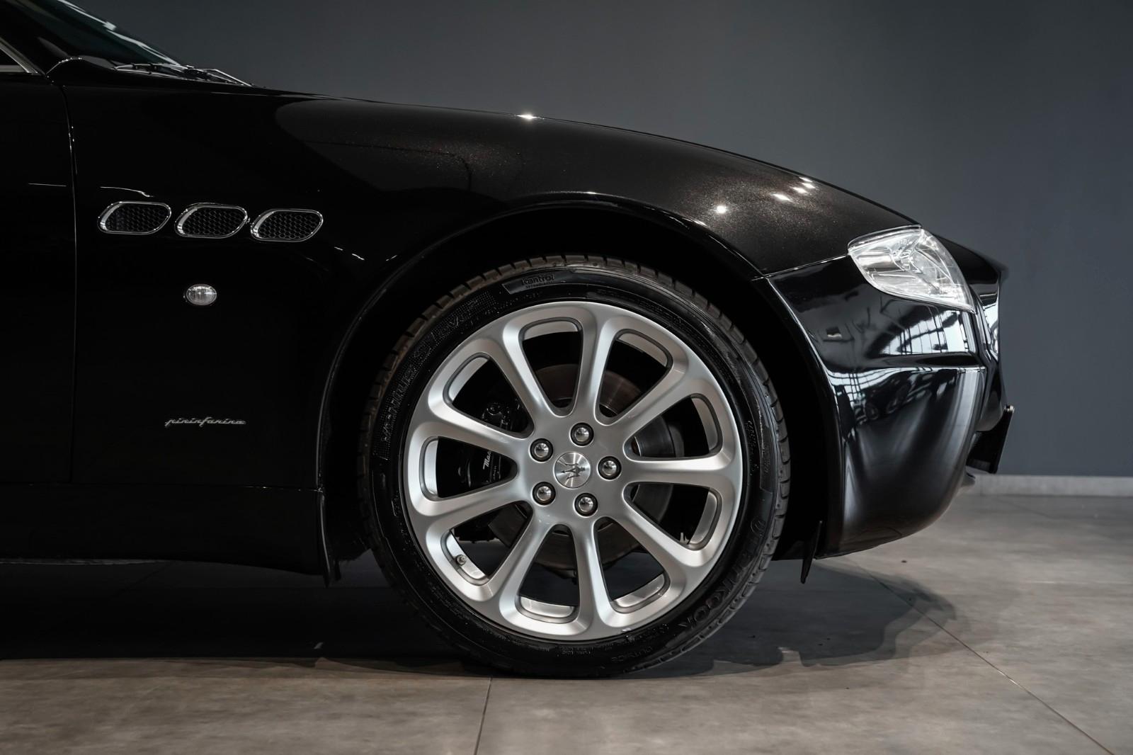 MASERATI QUATTROPORTE 4.2 V8 400ch BVA - CUIR - BOSE - SUSPENSION SKYHOOK - GPS - SIÈGES CHAUFFANTS
