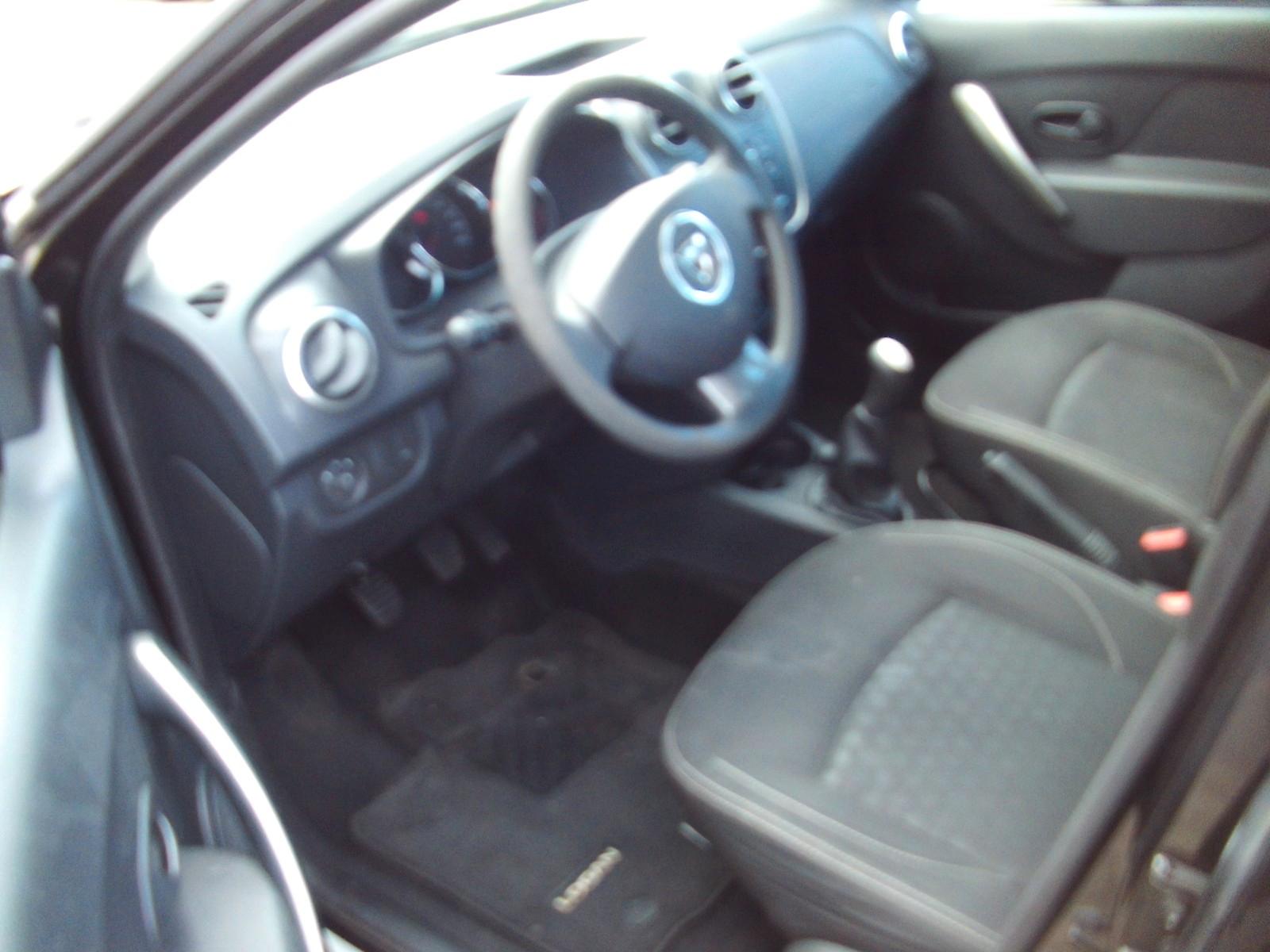 Dacia Logan 2014 — photo 5