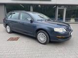 Volkswagen Passat Variant 1.6 FSI Automatik Trendline - Volkswagen Passat Variant: Fsi