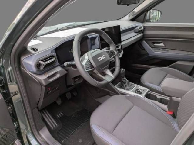 Fahrzeugabbildung Dacia Bigster Expression TCe 130 4x4