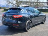 Maserati Levante 3.0 V6 430HP Modena S Auto 4WD Modena S - Maserati Levante von privat