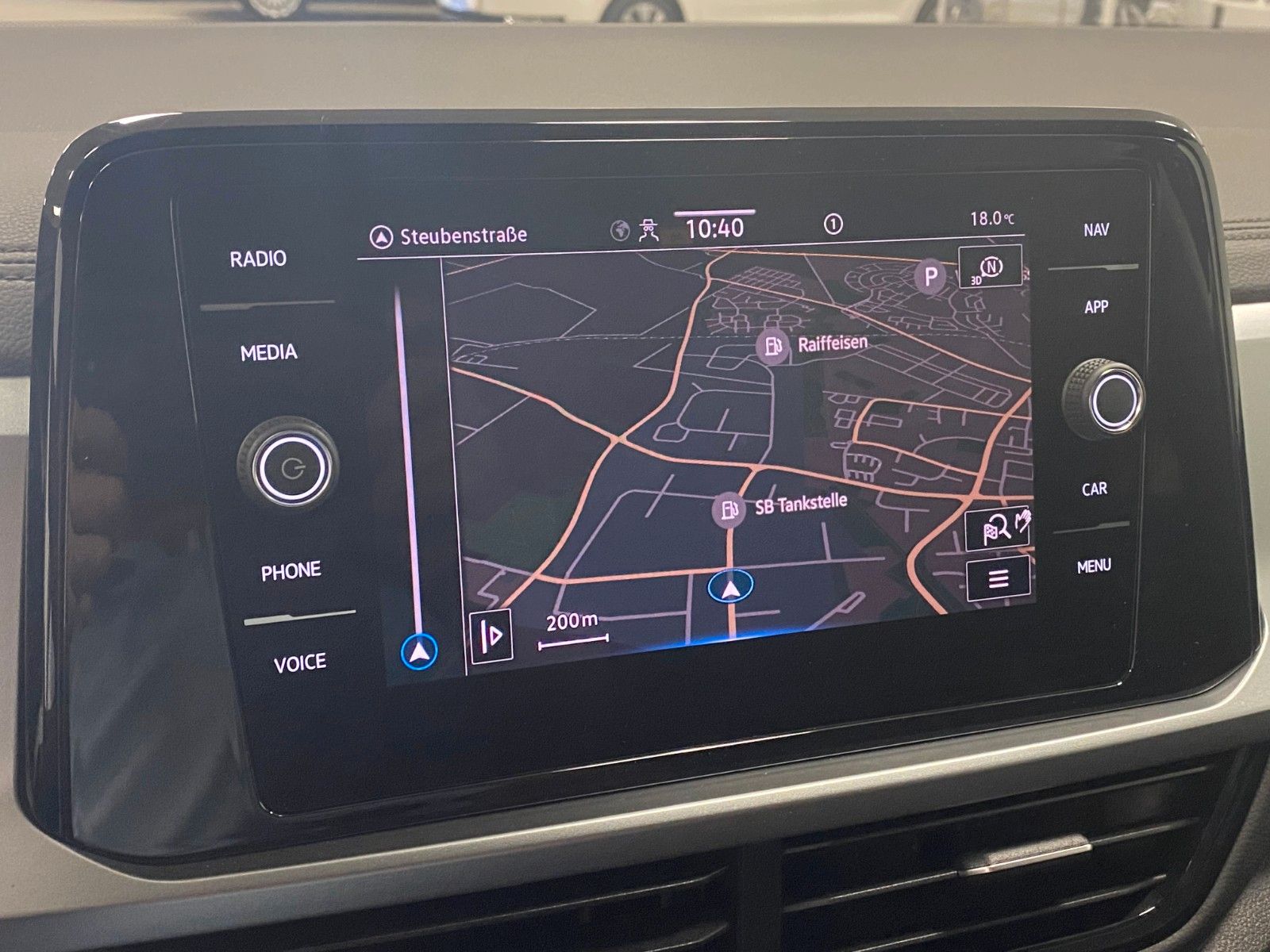 Fahrzeugabbildung Volkswagen T-Roc 1.5 TSI DSG Life+FACELIFT+NAVIGATION+KAMER