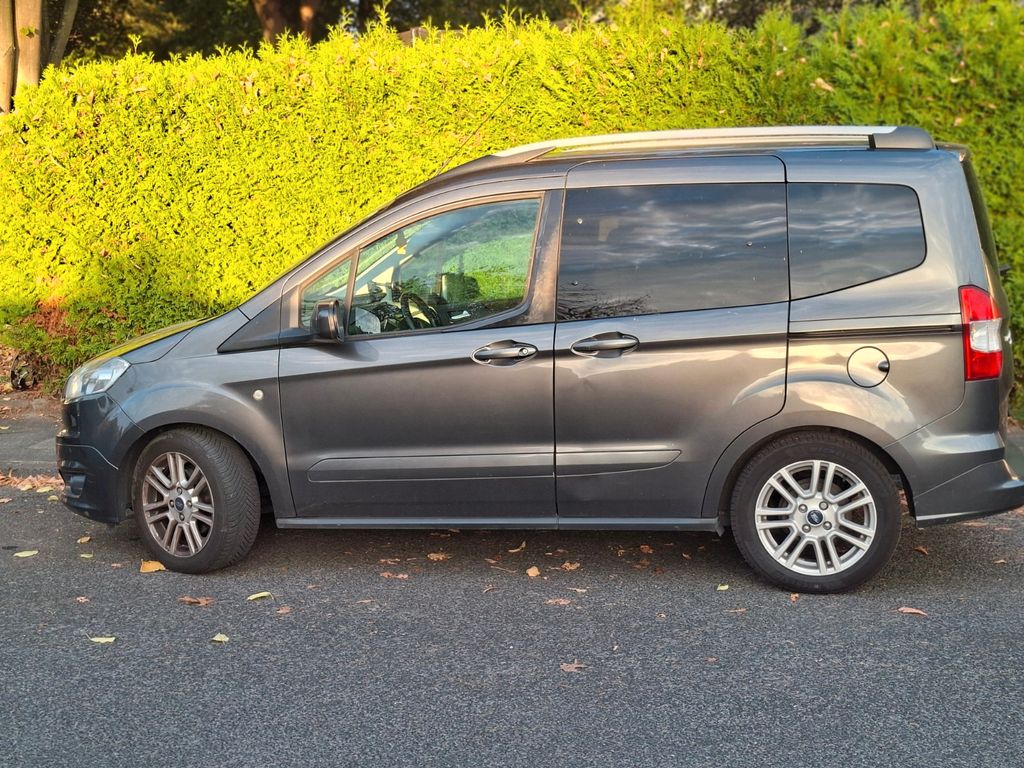 Image of Ford Tourneo Courier