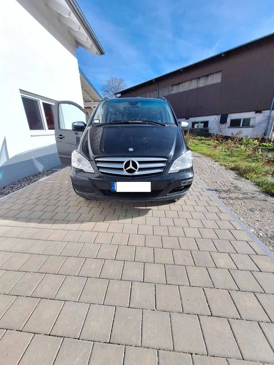 Mercedes-Benz Viano 4MATIC 2.2 CDI 2 seitentürig lang 7 Sitzer