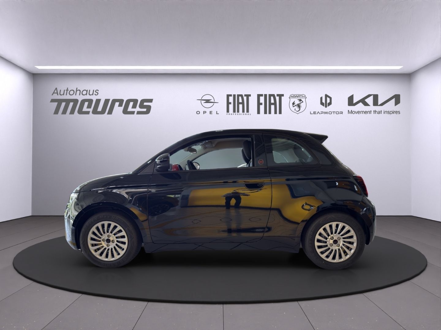 Fiat 500 Elektro, RED 95 PS, Rückfahrkamera, Klimaaut imagem 2