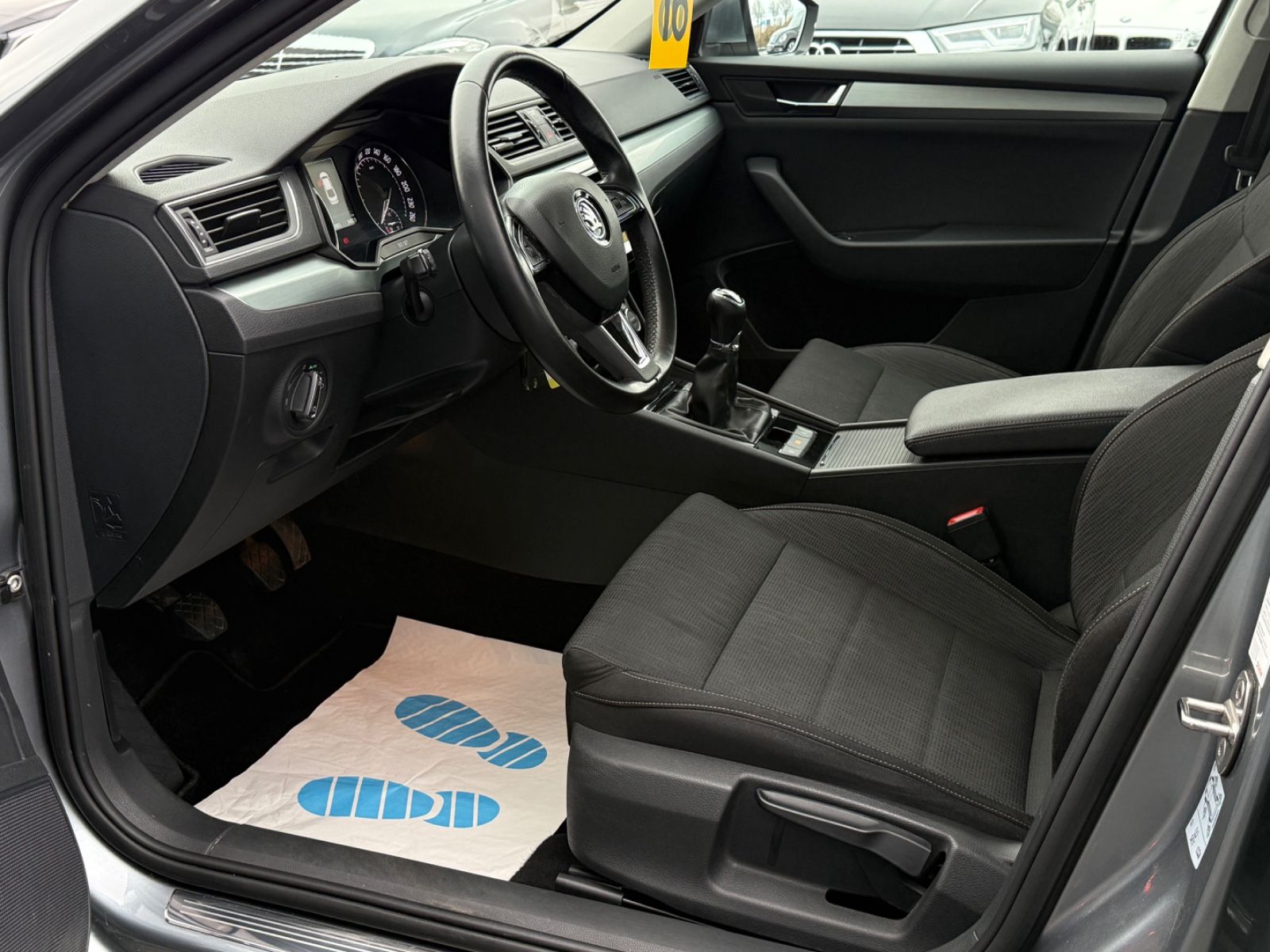 Superb Lim. Ambition 2.0 TDI Navi Bi-Xenon