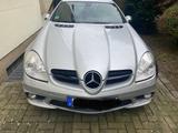 Mercedes-Benz Mercedes SLK 350 - gebrauchte Mercedes-Benz SLK 350 aus dem Jahr 2005