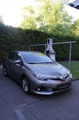 Toyota Auris Auris aus 2. Hand - Toyota Auris mit Diesel-Antrieb: 2.2