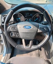 Ford Kuga - 11