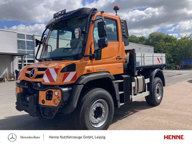 Mercedes-Benz Unimog U 530