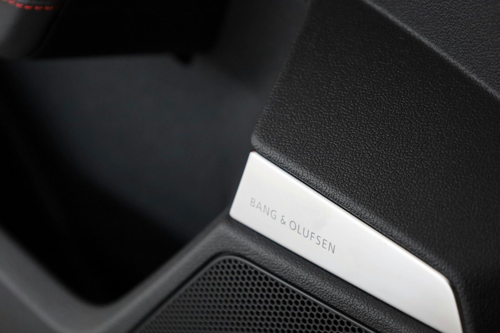 Fahrzeugabbildung Audi RS3 Lim. , RS-Designpaket, HUD,Panorama,Matrix