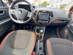 Fahrzeugabbildung Captur Experience 1.2 TCe 120 Navi Klimaautom Fa