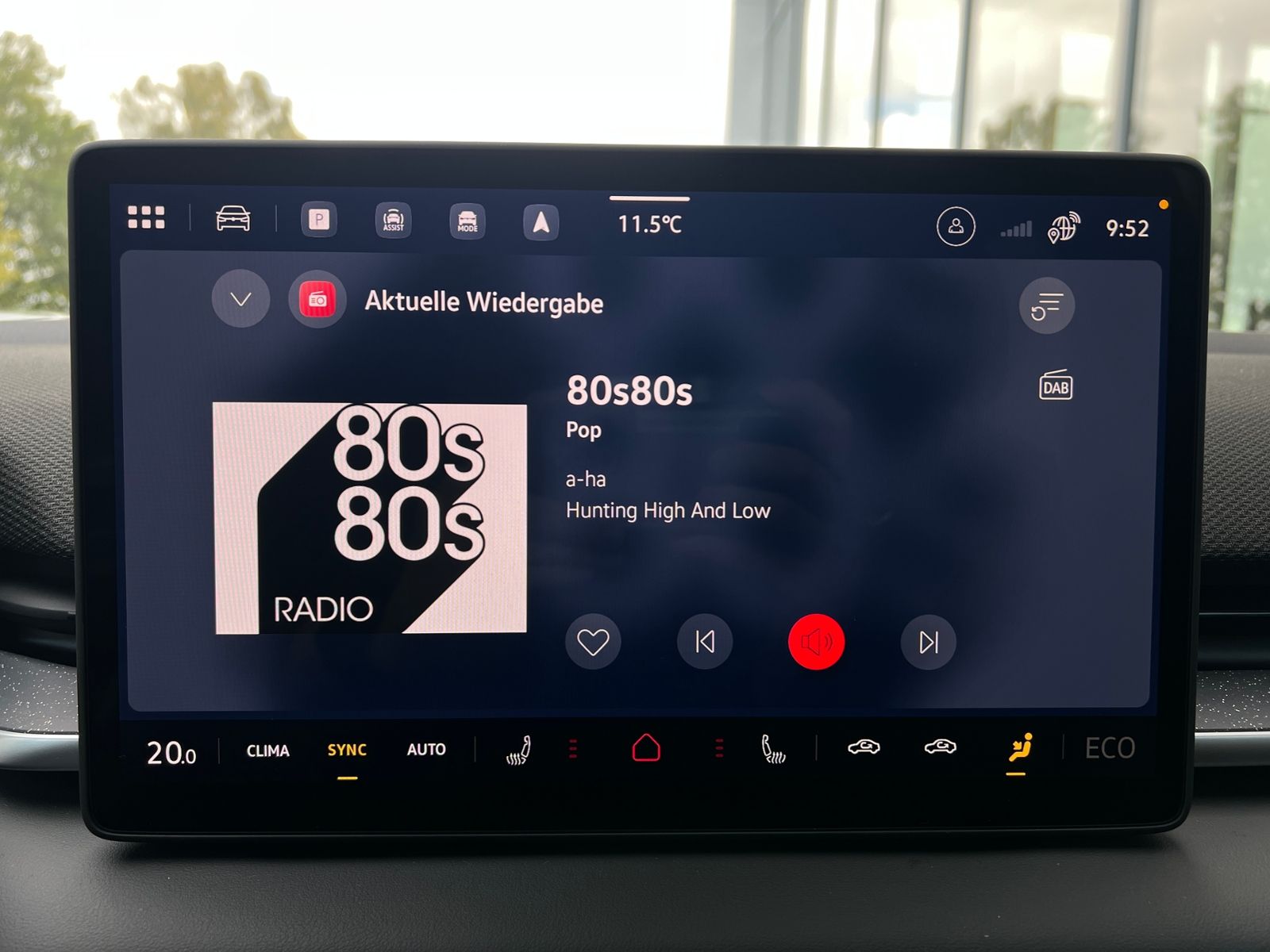 Fahrzeugabbildung Volkswagen ID.3 NEO Life 50 kWh *19" LM-Felge, Ganzjahresre