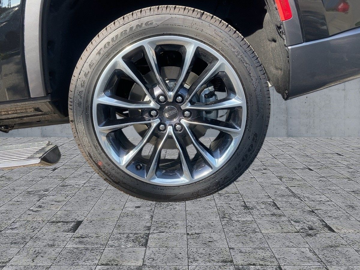 Jeep Wagoneer - Bild 7