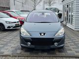 Peugeot 307 Break/ SW Break Tendance/Navi/2.0 HDI - Peugeot 307 aus 2006: Hdi