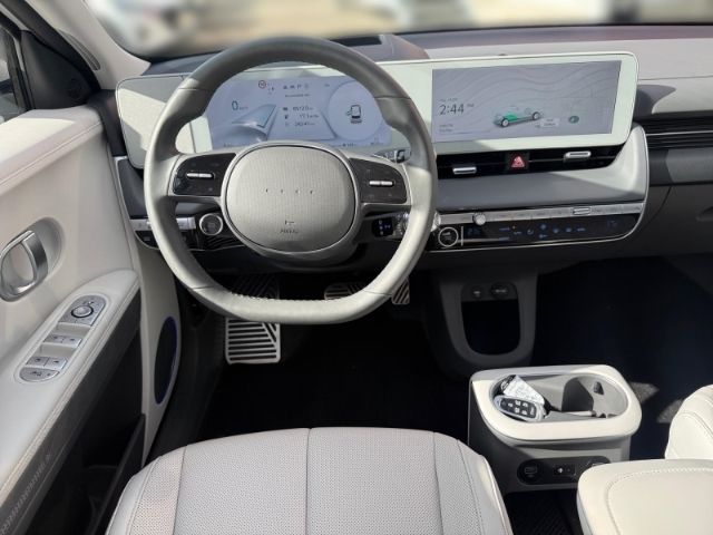 Fahrzeugabbildung Hyundai IONIQ 5 Uniq Elektro +KLIMA+LEDER+PDC+RFK+ACC+UV