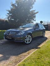 Mercedes-Benz C 180 C T-Modell C 180 T CGI BlueEfficiency - Mercedes-Benz C 180 aus 2012