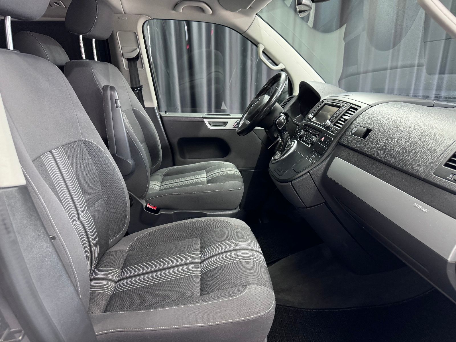 Fahrzeugabbildung Volkswagen T5 Multivan Comfortline 4Motion*XENON*NAVI*AHK*