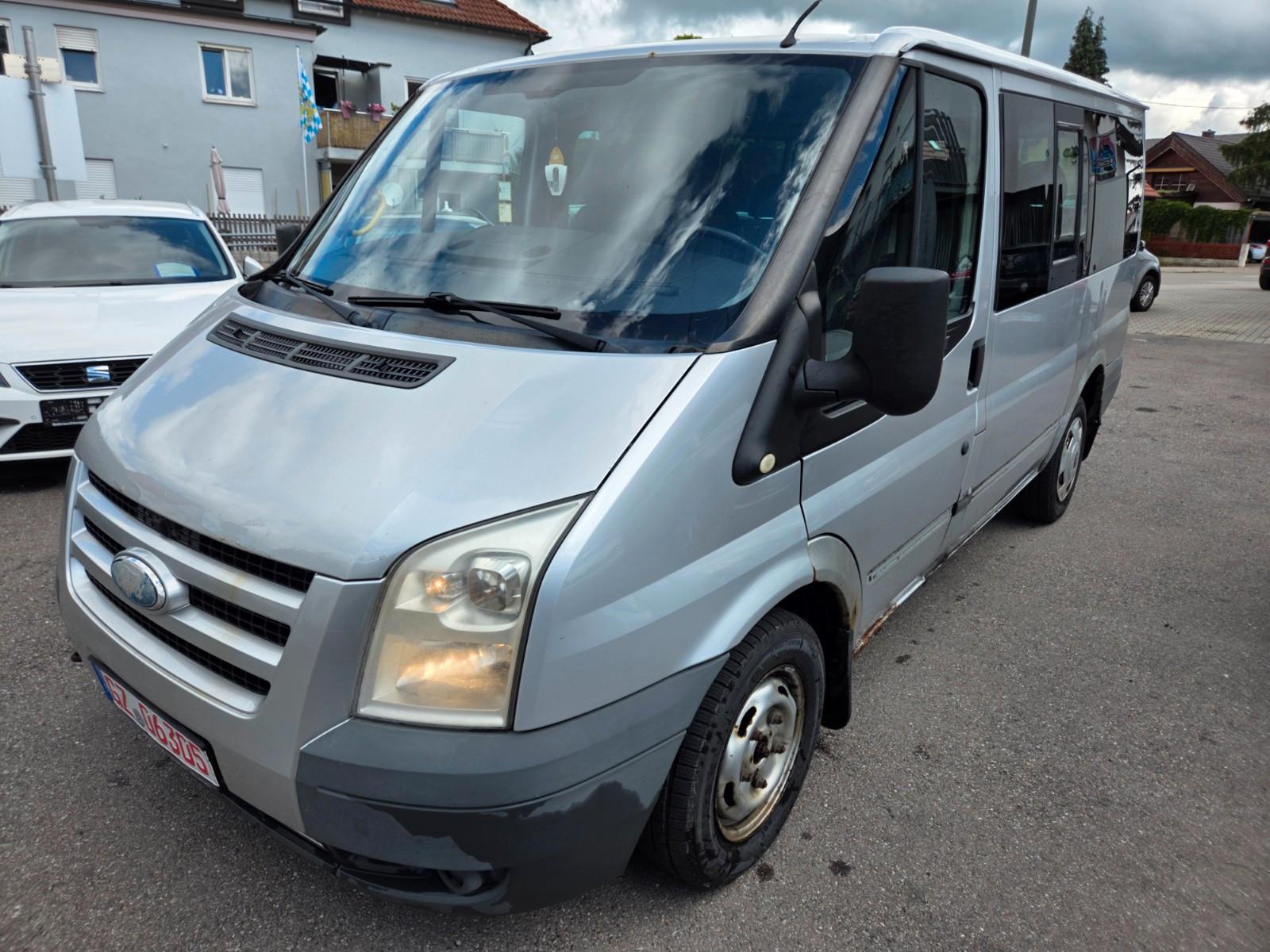 Ford Transit 2.2 FT 300K * 9-SITZE *
