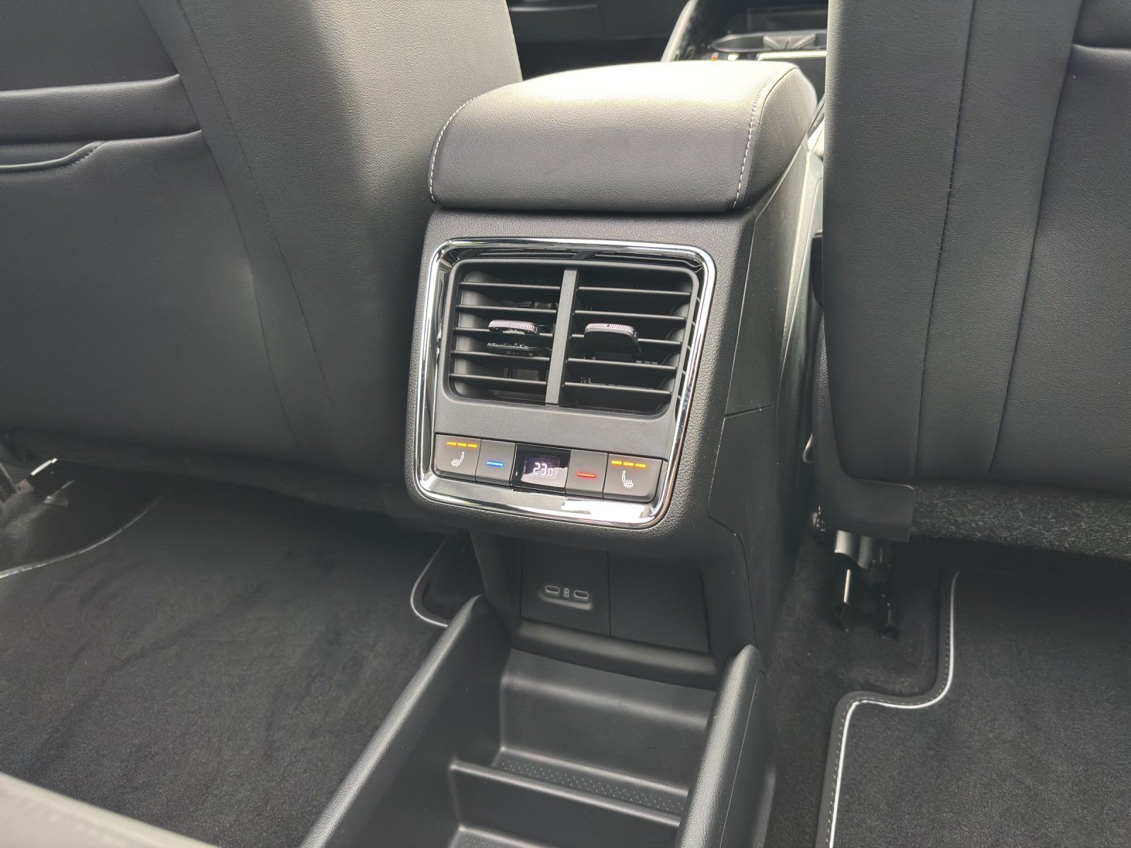 Fahrzeugabbildung SKODA Enyaq Coupe RS 4x4