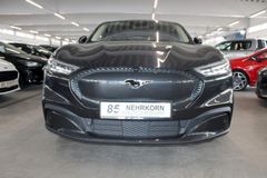 Fahrzeugabbildung Ford Mustang Mach-E 99 kWh Top Ausstattung